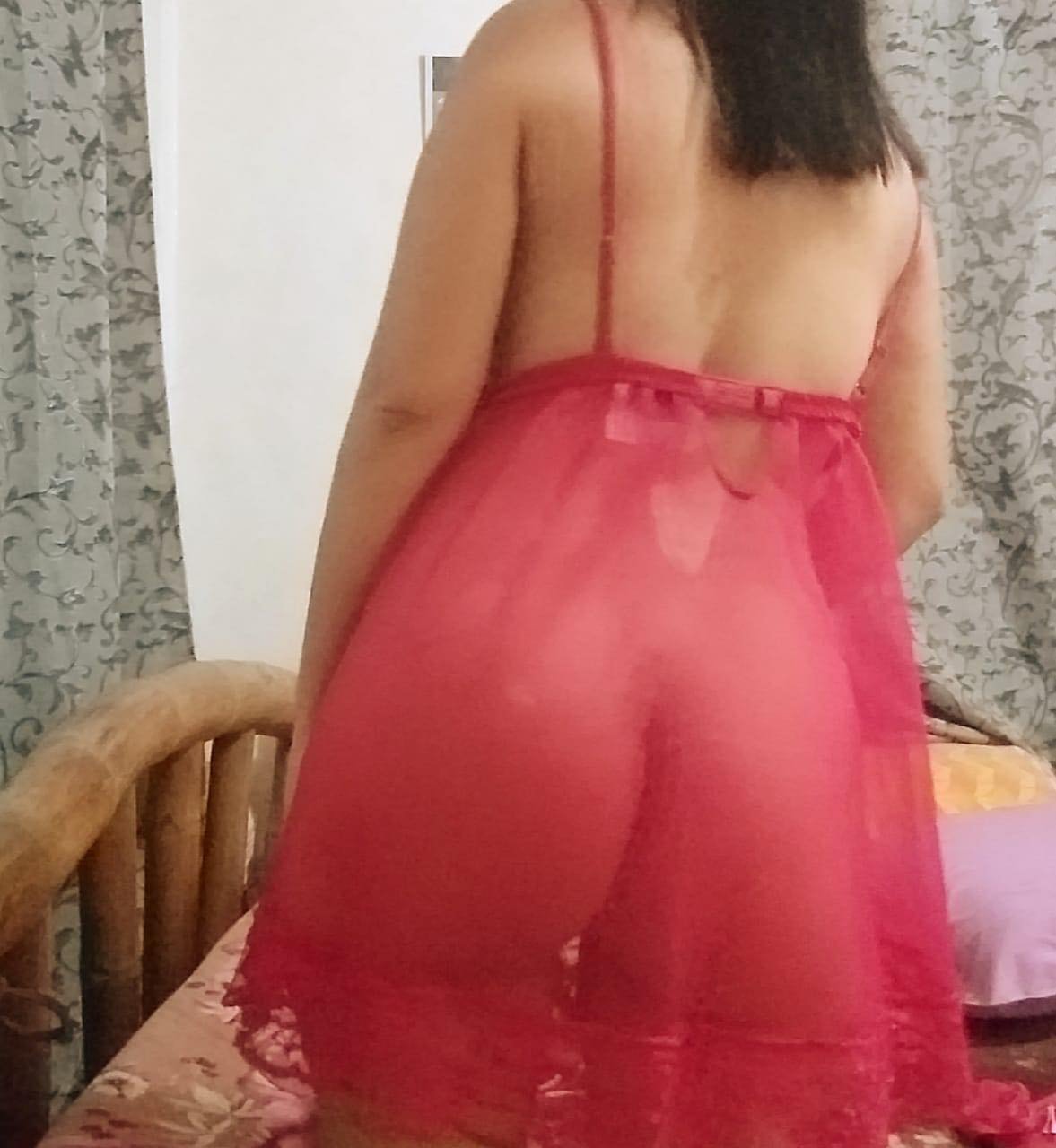 Leaked! Filipina show her big ass and bushy pussy #EZSD9ALn